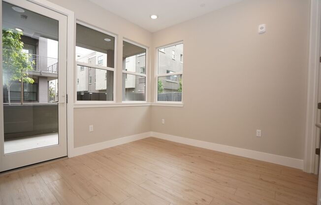New Construction End Unit Luxury Townhome in Central Sunnyvale Location!