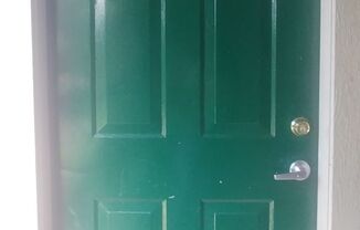 1/1 Apartment - **HUD Accepted** (upstairs)