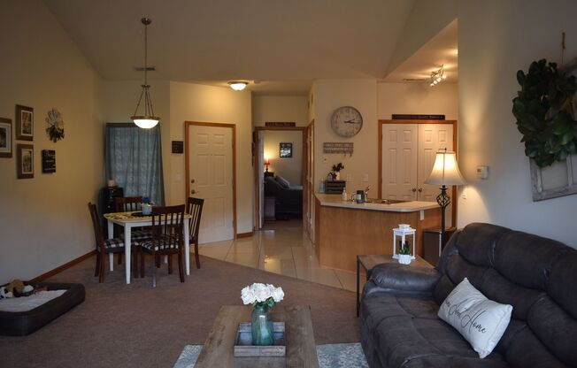 2 beds, 2 baths, 1,125 sqft, $1,310, Unit 3902-C-102