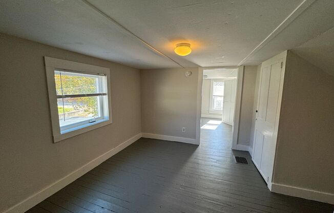 1 bed, 1 bath, $1,295, Unit 2