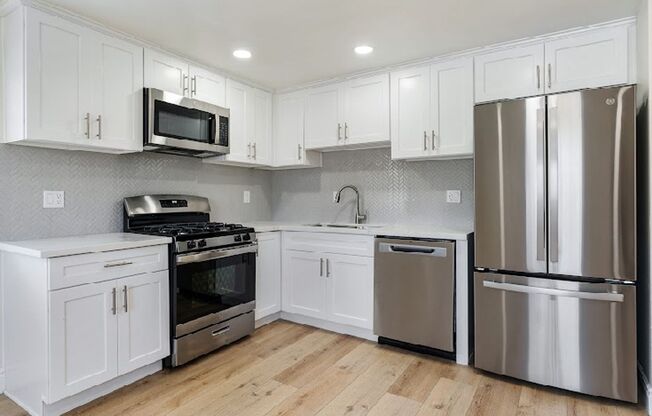 4071 Melrose Ave Los Angeles, CA.