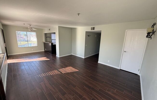 2 beds, 2 baths, $2,250, Unit # 92