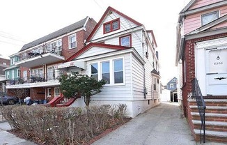 83 8 DONGAN AVE