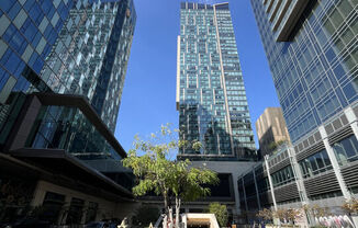 1 bed, 1.5 baths, 780 sqft, $3,000, Unit 701