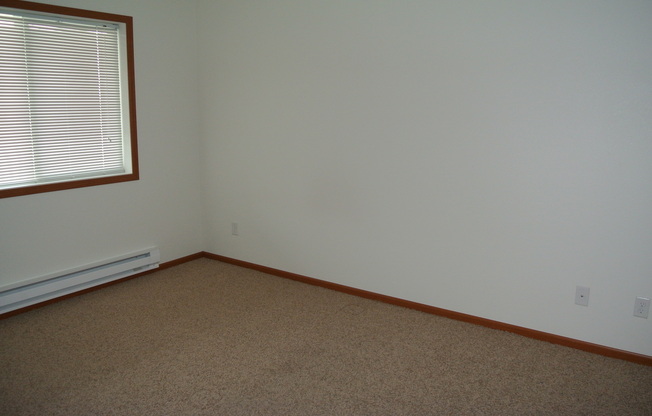 3 beds, 2 baths, 1,232 sqft, $1,425, Unit 102