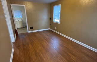 1 bed, 1 bath, $800