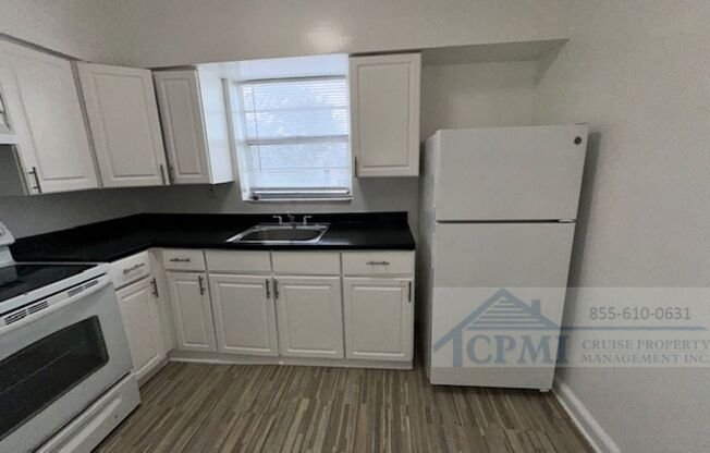 2 beds, 1 bath, 848 sqft, $1,795, Unit 6