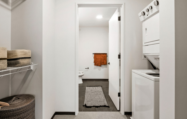 1448 W RANDOLPH