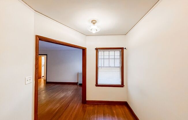 1 bed, 1 bath, 621 sqft, $980, Unit 208