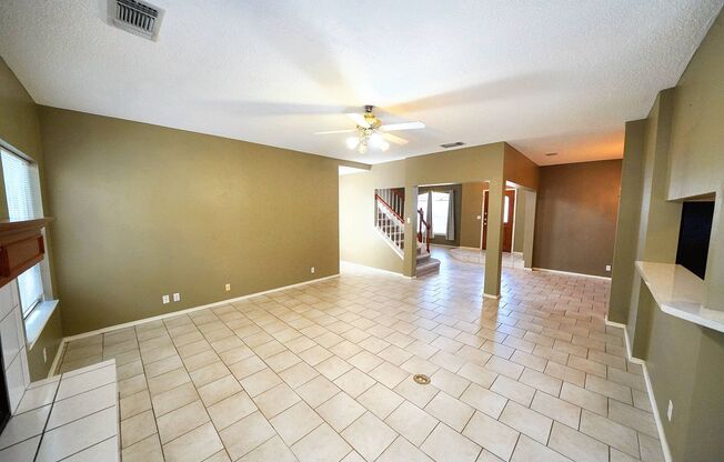 3 beds, 2.5 baths, $2,095