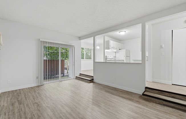 1 bed, 1 bath, 788 sqft, $1,395, Unit 401