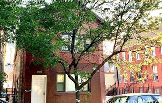 1822 S Peoria St, Chicago IL 1F