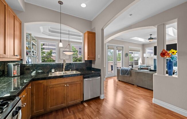 Gorgeous top-level condo in Cherry Creek!
