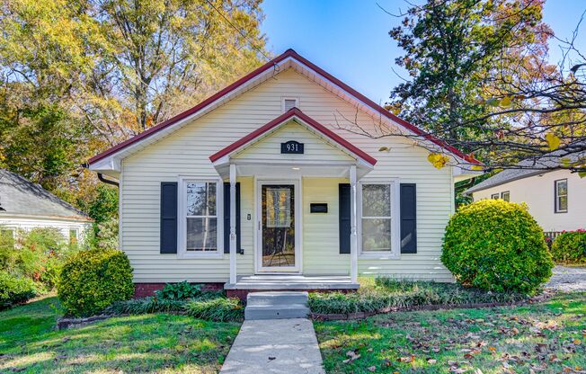 Updated 3/2 in Glenwood - Showings Begin 12/3