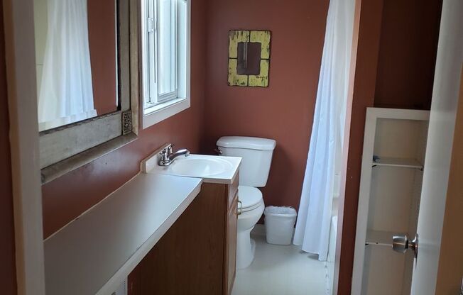 Arnold Ballard Suites