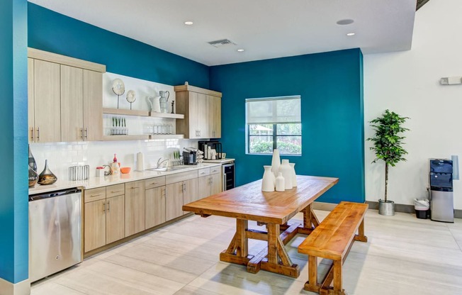 Fully Equipped Kitchens And Dining at The Preserve at Westchase, Florida
