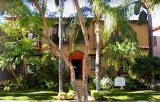 419 S Cloverdale Ave Fl 2nd