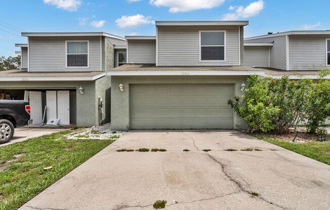 Elegant 2-Story Townhome in Forest Hills, Tampa!