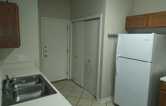 Cute duplex in Leander