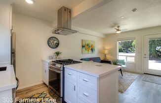 303 Farmers Lane