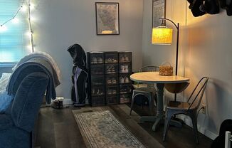 1122 7th St S- 4 Unit