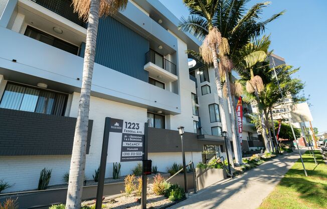 1 bed, 1 bath, 800 sqft, $2,298, Unit 206