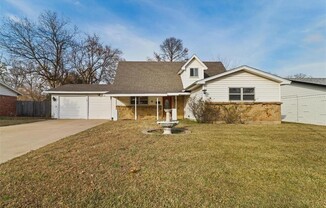 758 BRIARWOOD LN