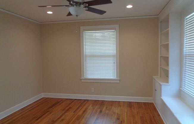 2 beds, 1 bath, $1,750