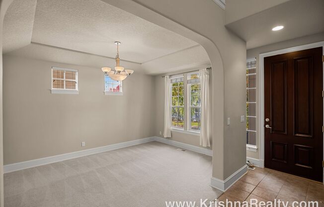 Gorgeous Exclusive Bauer Highland Community |3 BD | W/Den & Media Rm | 2.5 BA | Gourmet Kitchen Island | Findley/Stoller A+ Schools!