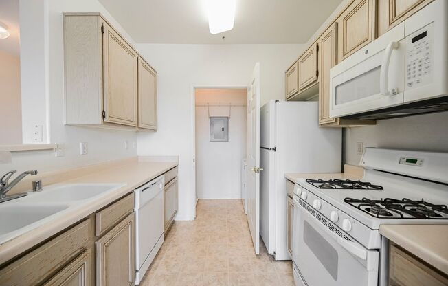 Spectacular Two Bedroom Condo Located In A Gated Community With Sparkling Amenities!