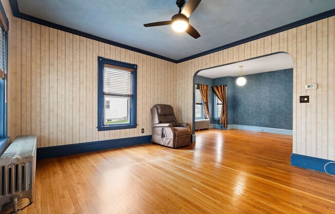 1 bed, 1 bath, 1,000 sqft, $2,100, Unit 1
