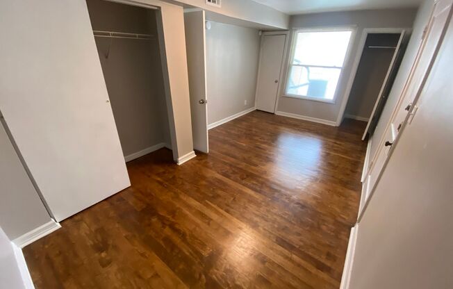 1 bed, 1 bath, 710 sqft, $899