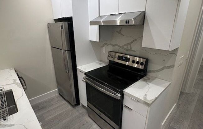 1 bed, 1 bath, 548 sqft, $1,995, Unit A