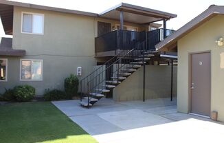 Nogal Ave 5913