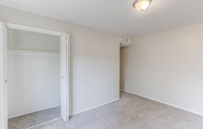 3 beds, 2 baths, 1,150 sqft, $1,875, Unit 27