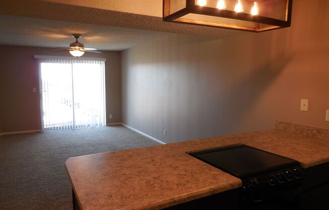 1 bed, 1 bath, 650 sqft, $939, Unit 110-132