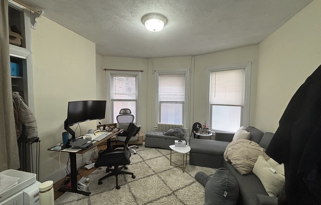 35 ALT HARVARD AVE