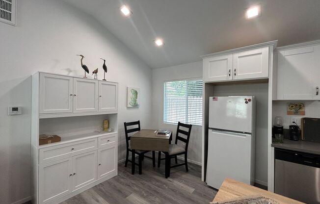 1005 E. Colton Ave.