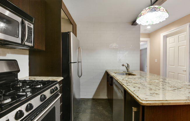 43 WOLCOTT ST