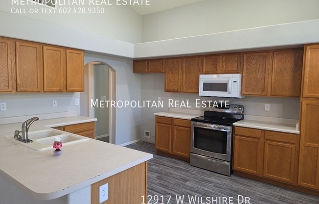 12917 W Wilshire Dr