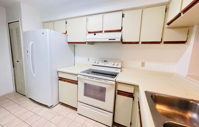 2 beds, 2 baths, $1,650