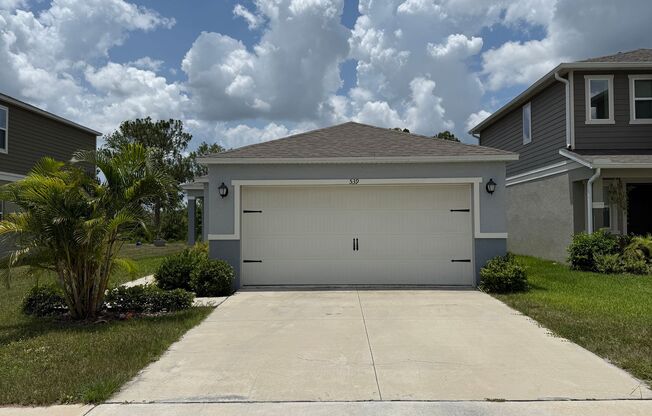 Beautifully Maintained 3-Bedroom, 2-Bath Home in the Desirable Preservation Pointe Community.
