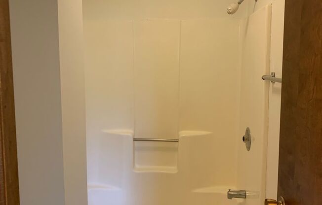 Studio, 1 bath, $845, Unit 286