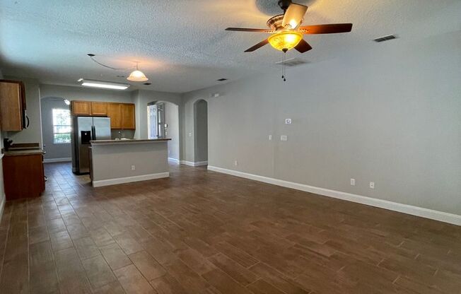 3 beds, 2 baths, $1,900