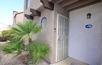 Gated 2 Bed Condo - 2968 Juniper Hills #104 - Sahara & Nellis