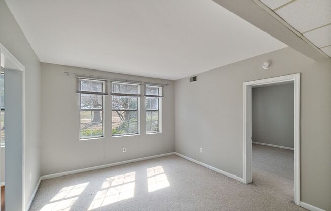 2011 Key Blvd #596, Arlington VA 22201