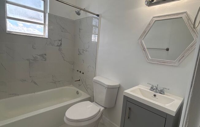 1 Bed/1 Bath in Shenandoah!