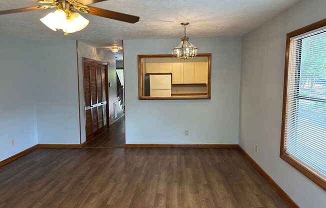 2 beds, 2.5 baths, $1,275