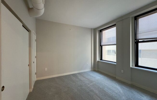 1 bed, 1 bath, 499 sqft, $1,550, Unit HA-619