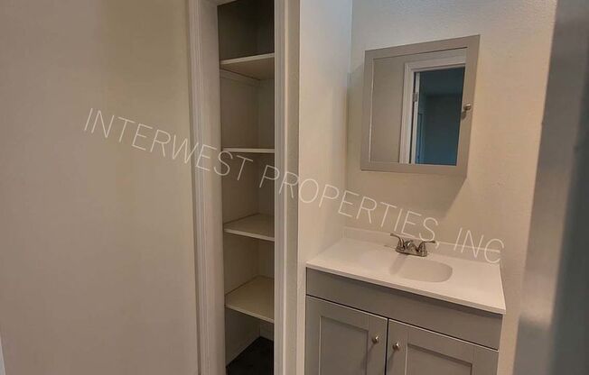 1 bed, 1 bath, 700 sqft, $1,495, Unit 1747